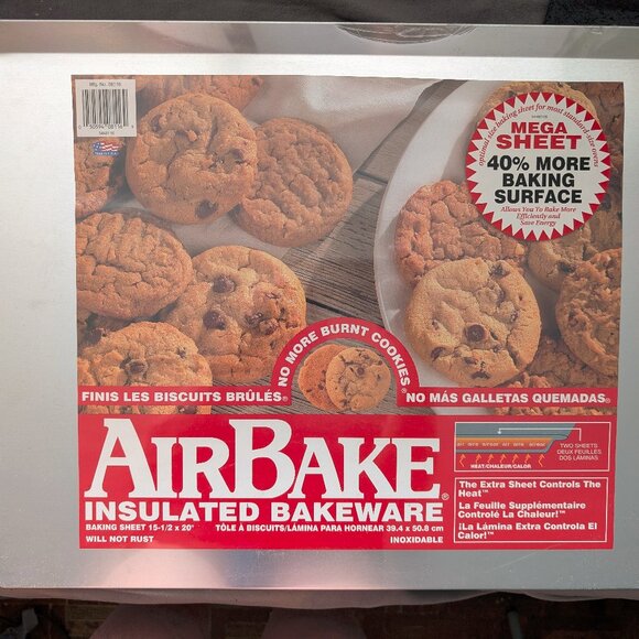 Brand New - Airbake Insulated Bakeware 15.5 x 10.5 Cookie/Jelly Roll Pan - Picture 1 of 4